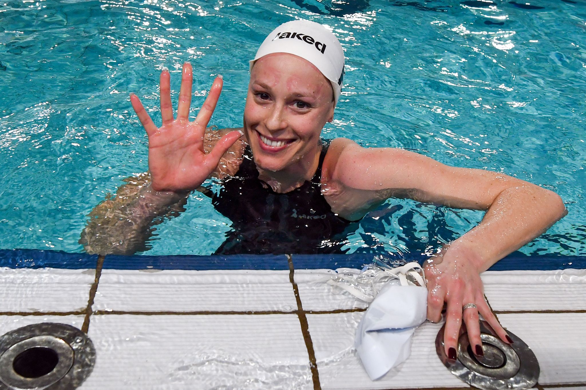 Federica Pellegrini, show e lacrime conquista il pass per la quinta